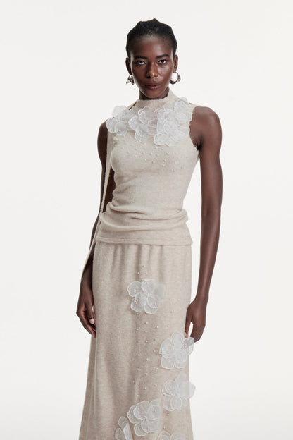 A Vintage Style Top with Delicate Timeless Details