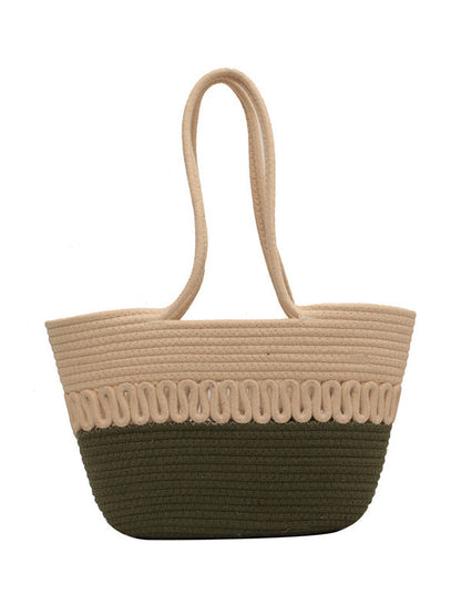 Effortlessly Elegant Bag with a Timeless Design