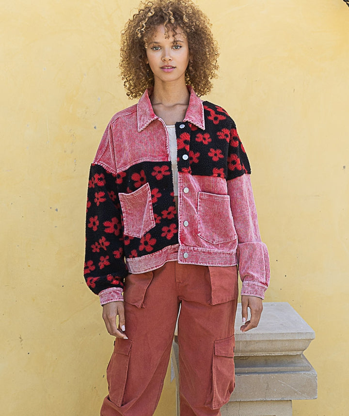 Elegantly Styled Coat for Everyday Wear