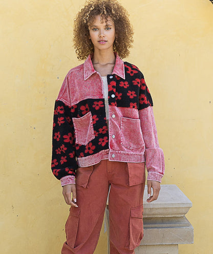 Elegantly Styled Coat for Everyday Wear