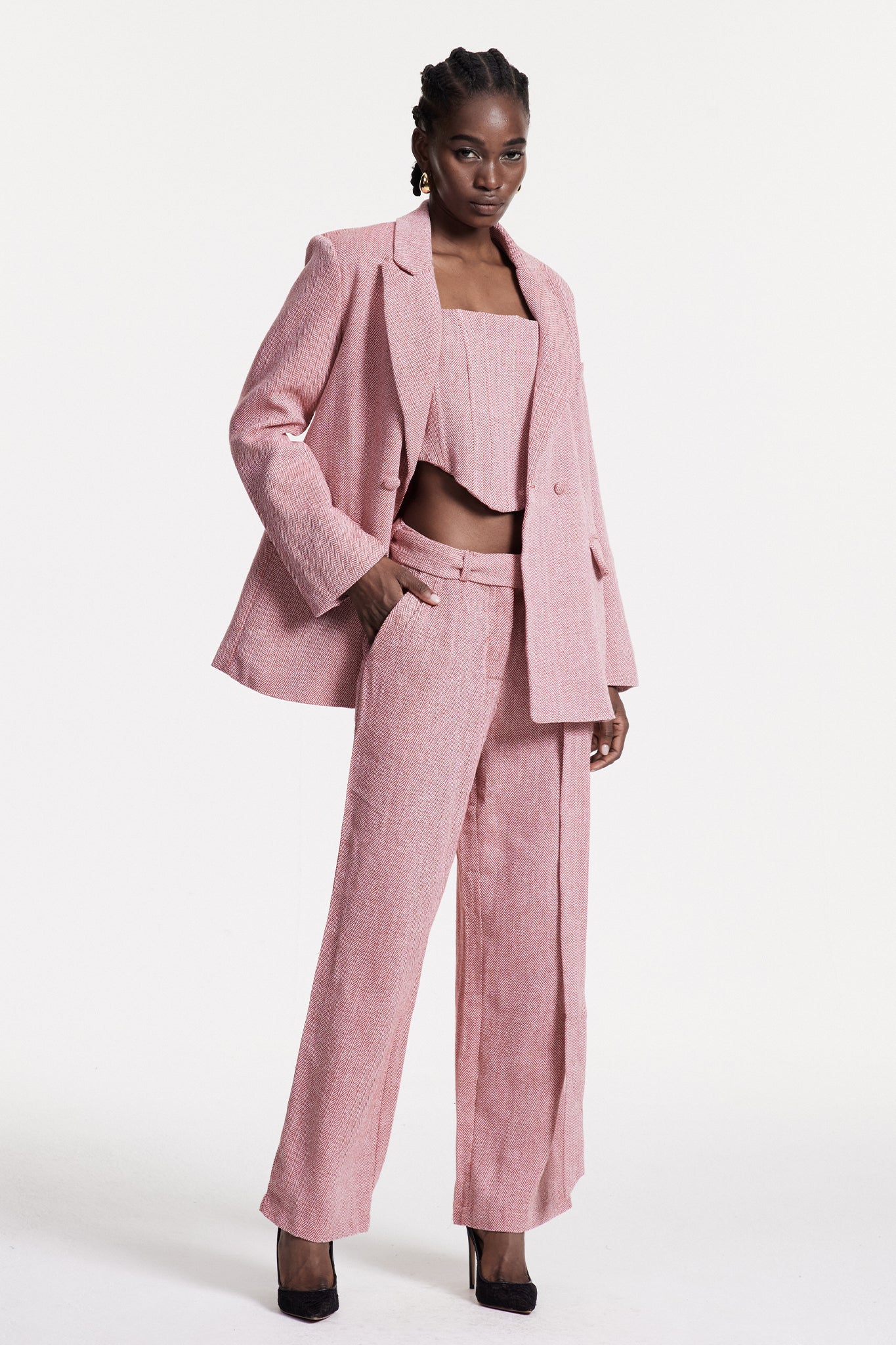 Beautifully Finished Pants in a Timeless Design