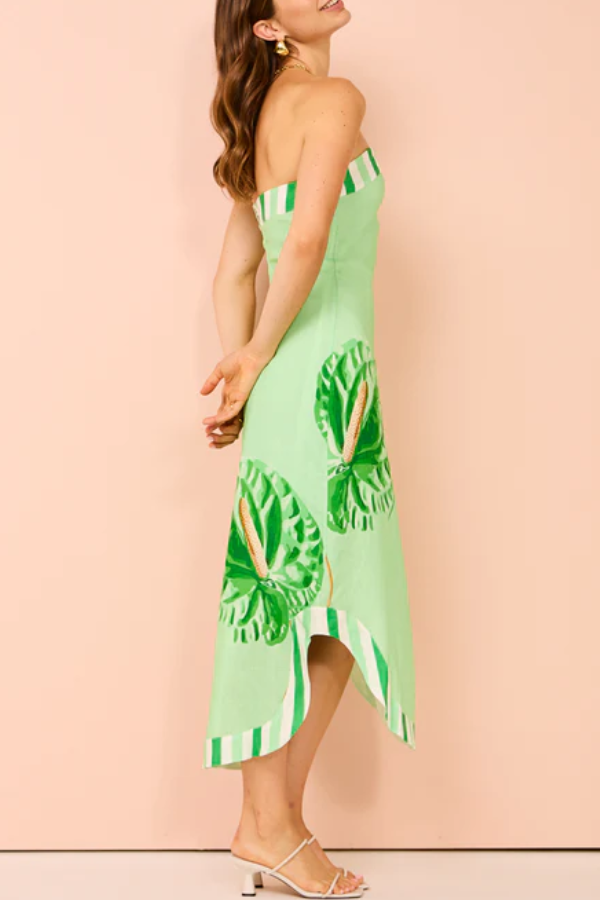 Classic Vintage Garment with a Flattering Fit