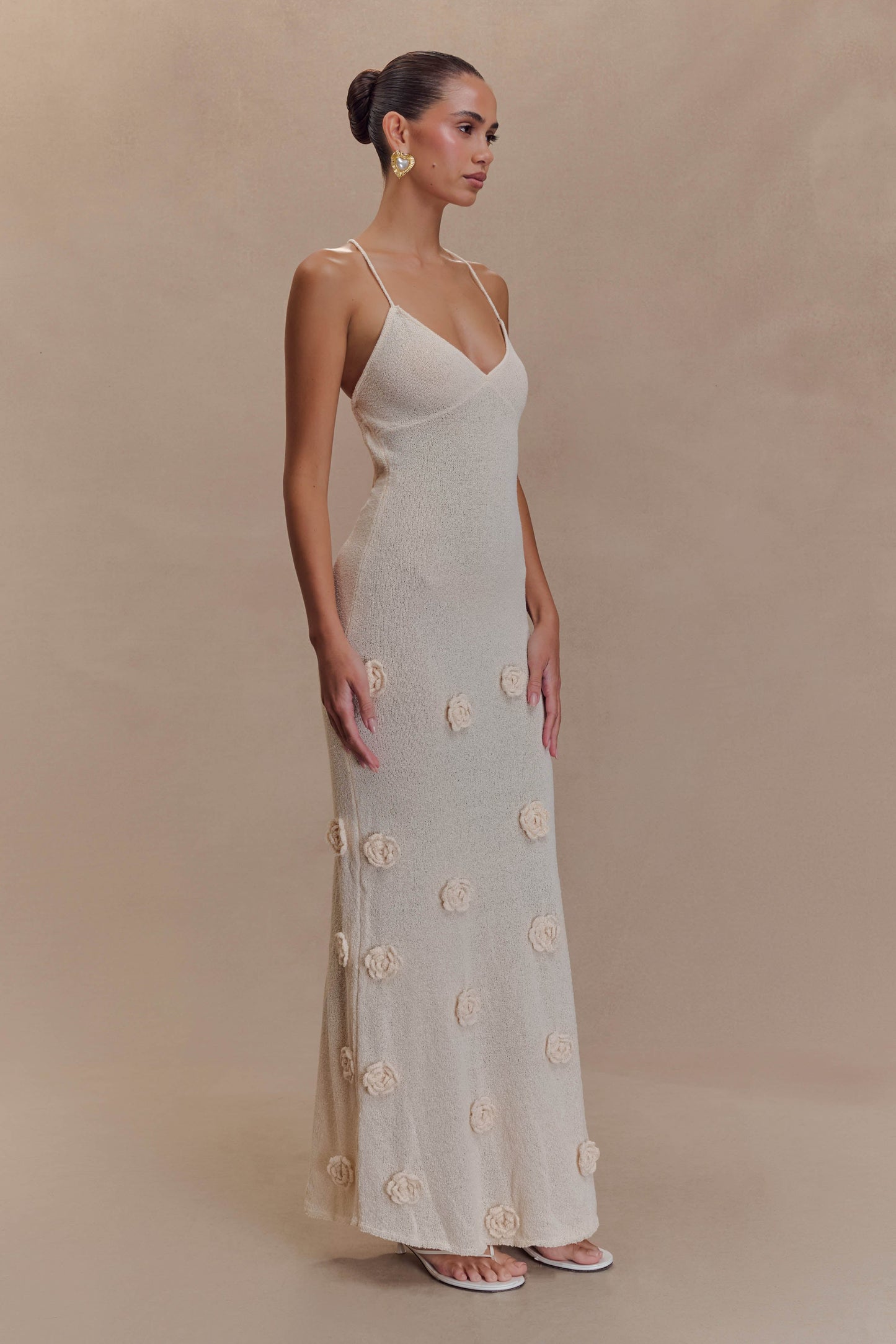 Beautifully Crafted Dress in a Classic Style