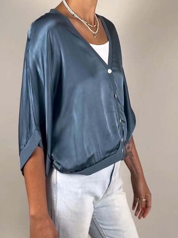 A Vintage Style Top with Delicate Timeless Details