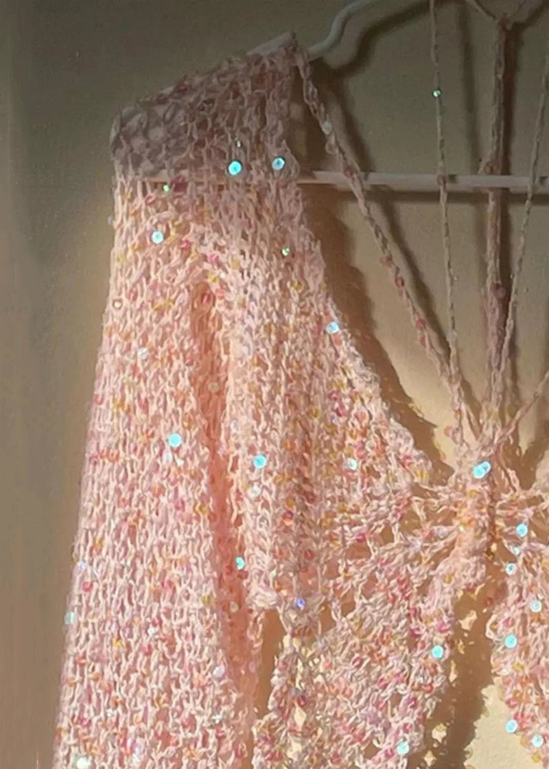 A Vintage Style Top with Delicate Timeless Details