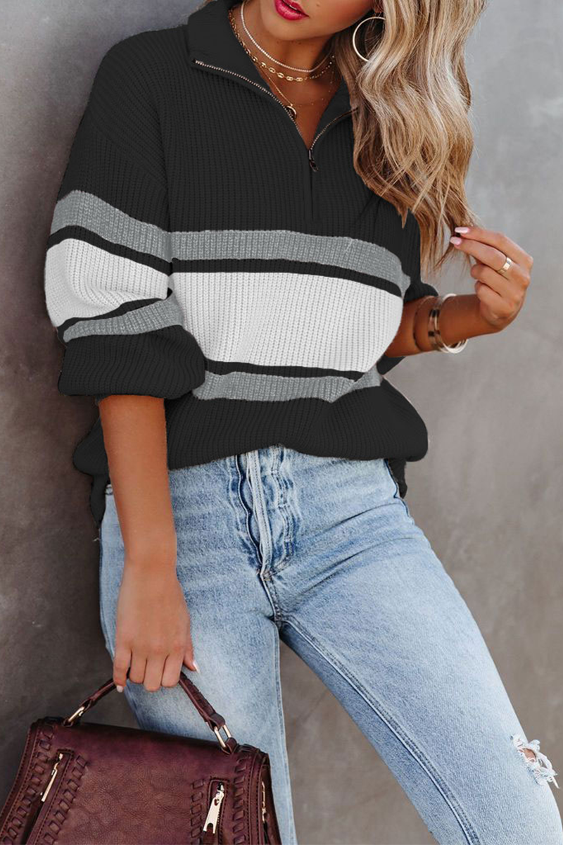 Effortlessly Elegant Sweater with a Timeless Design