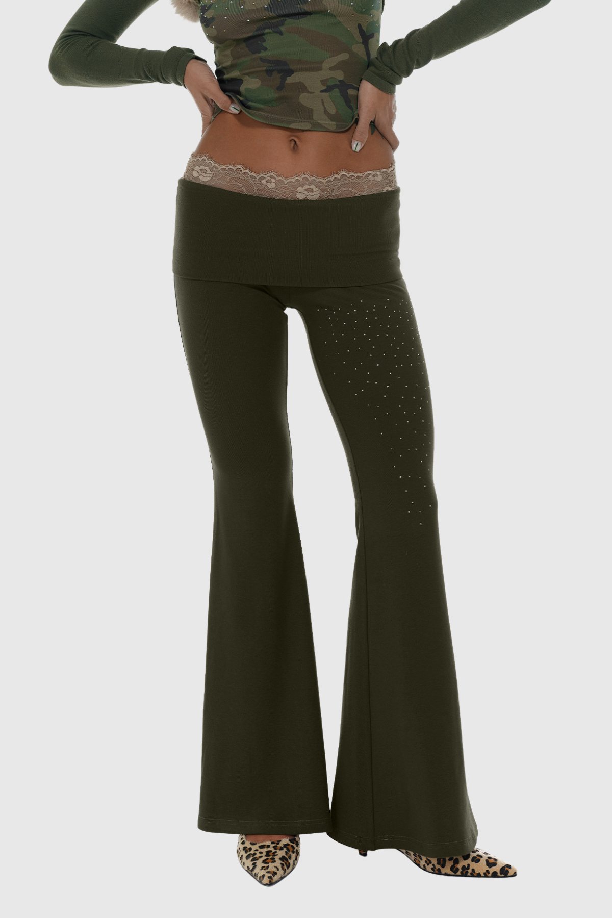 Gracefully Styled Pants for Any Occasion