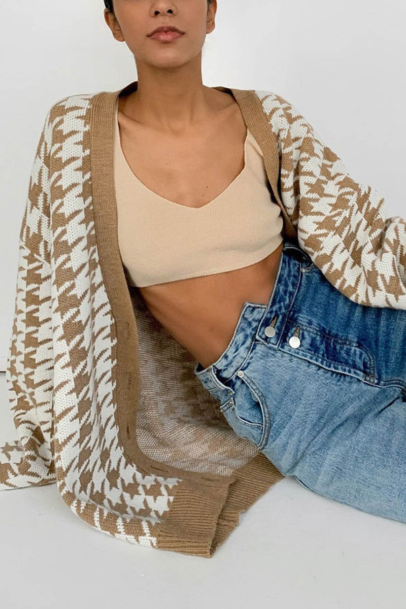 Polished Cardigan with an Effortless Classic Look