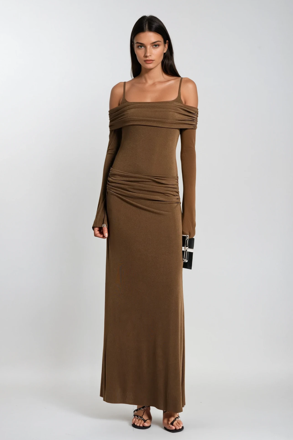 Effortlessly Elegant Dress with a Timeless Design