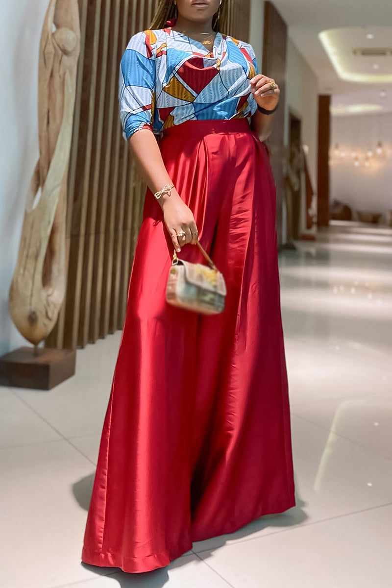Sophisticated Garment with a Clean Classic Look