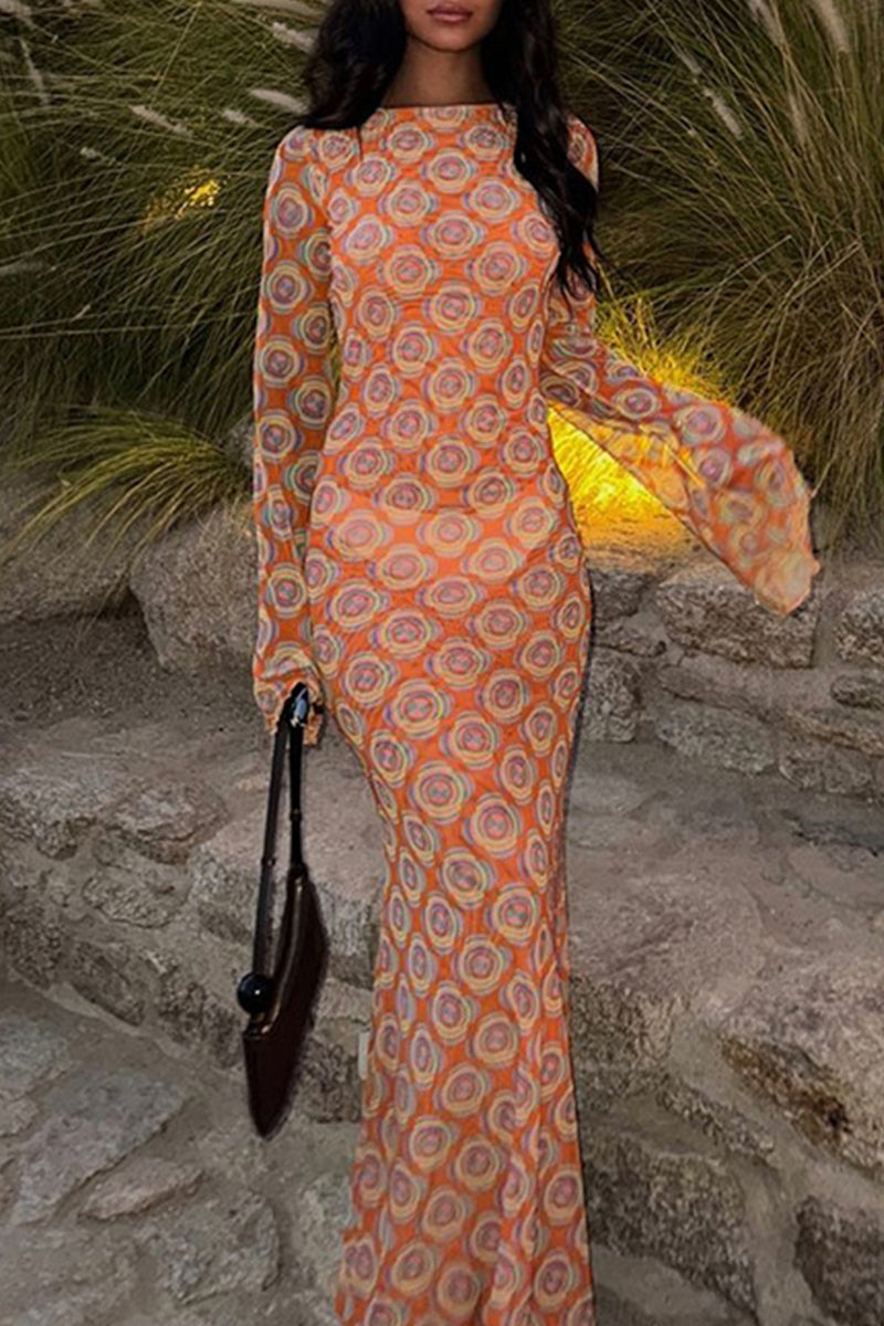 Classic Vintage & Enduringly Stylish Dress