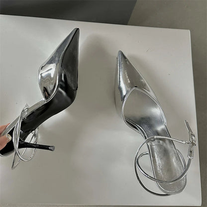 Well Tailored Heels with a Graceful Silhouette
