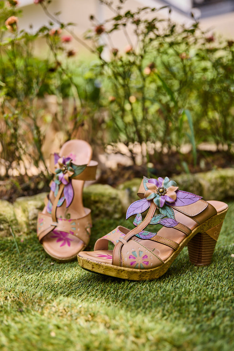 Classic Vintage & Enduringly Stylish Sandals