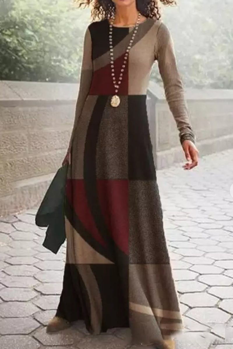 Sophisticated Dress with a Clean Classic Look
