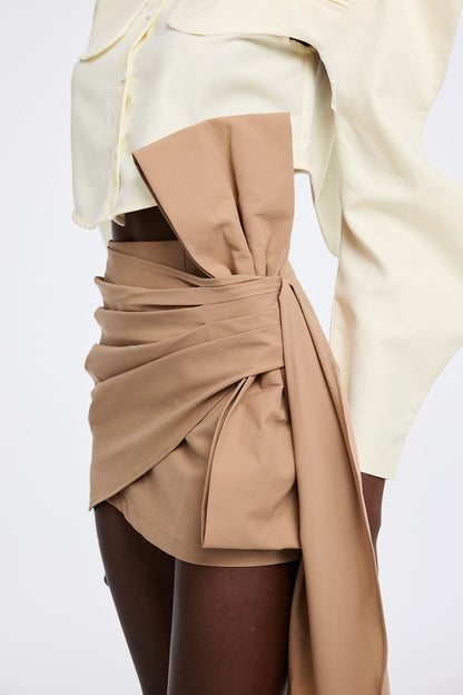 Sophisticated Garment with a Clean Classic Look
