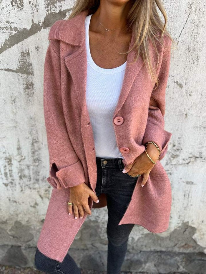 Elegantly Styled Coat for Everyday Wear