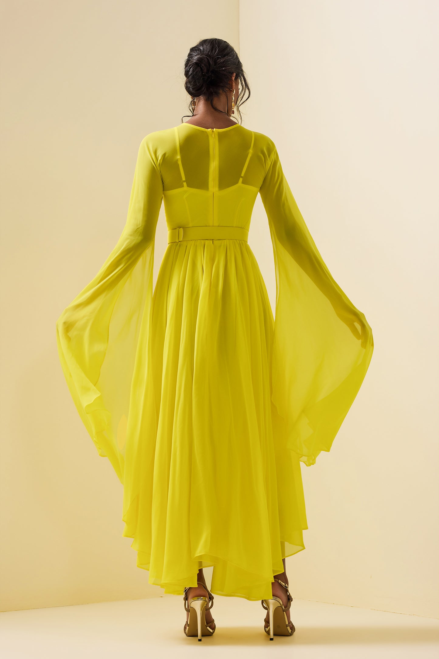 Sophisticated Dress with a Clean Classic Look