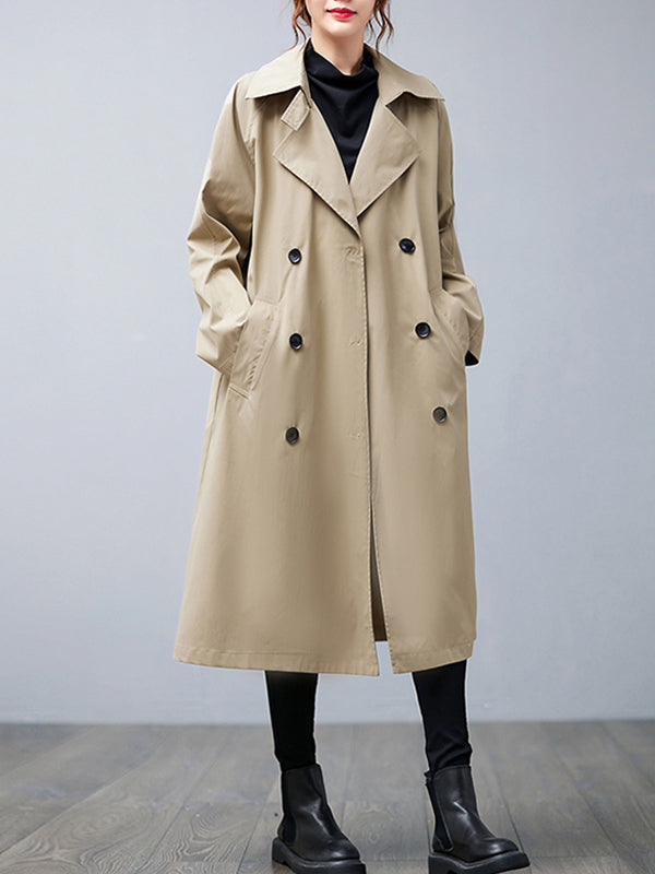 Well Tailored Coat with a Graceful Silhouette