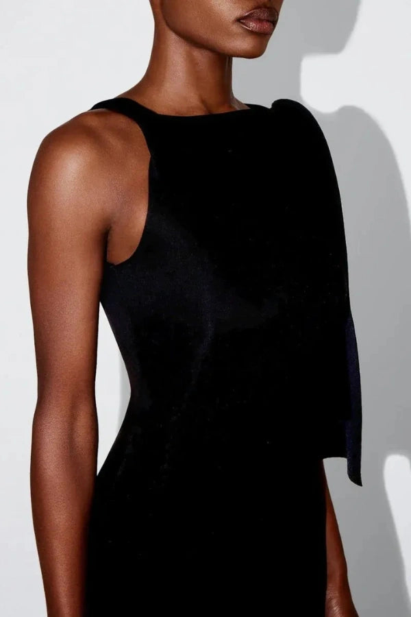Classic Vintage Garment with a Flattering Fit