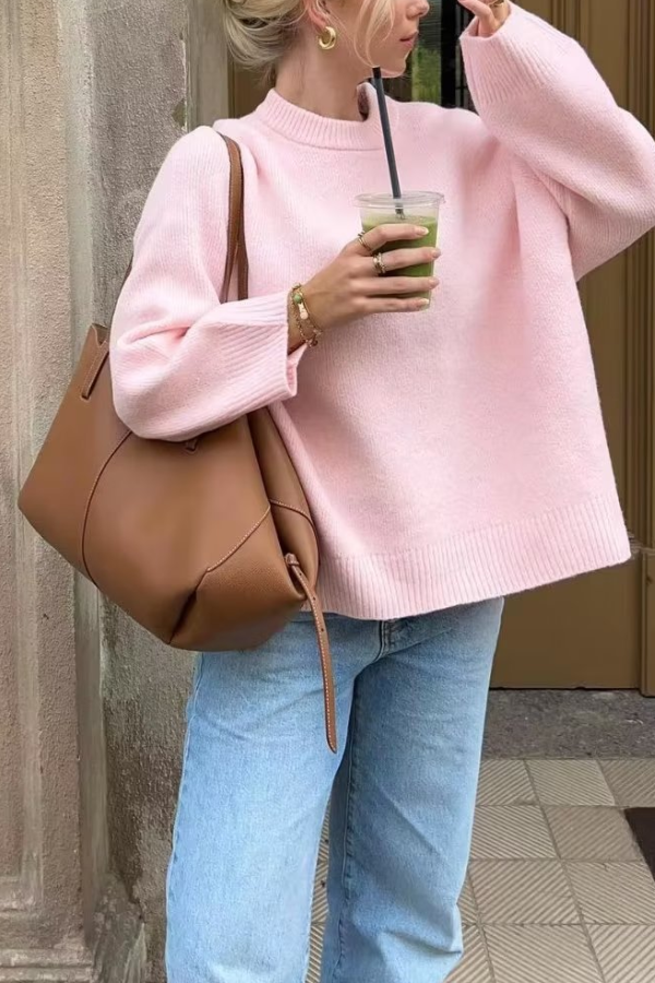 Classic Vintage Sweater with a Flattering Fit