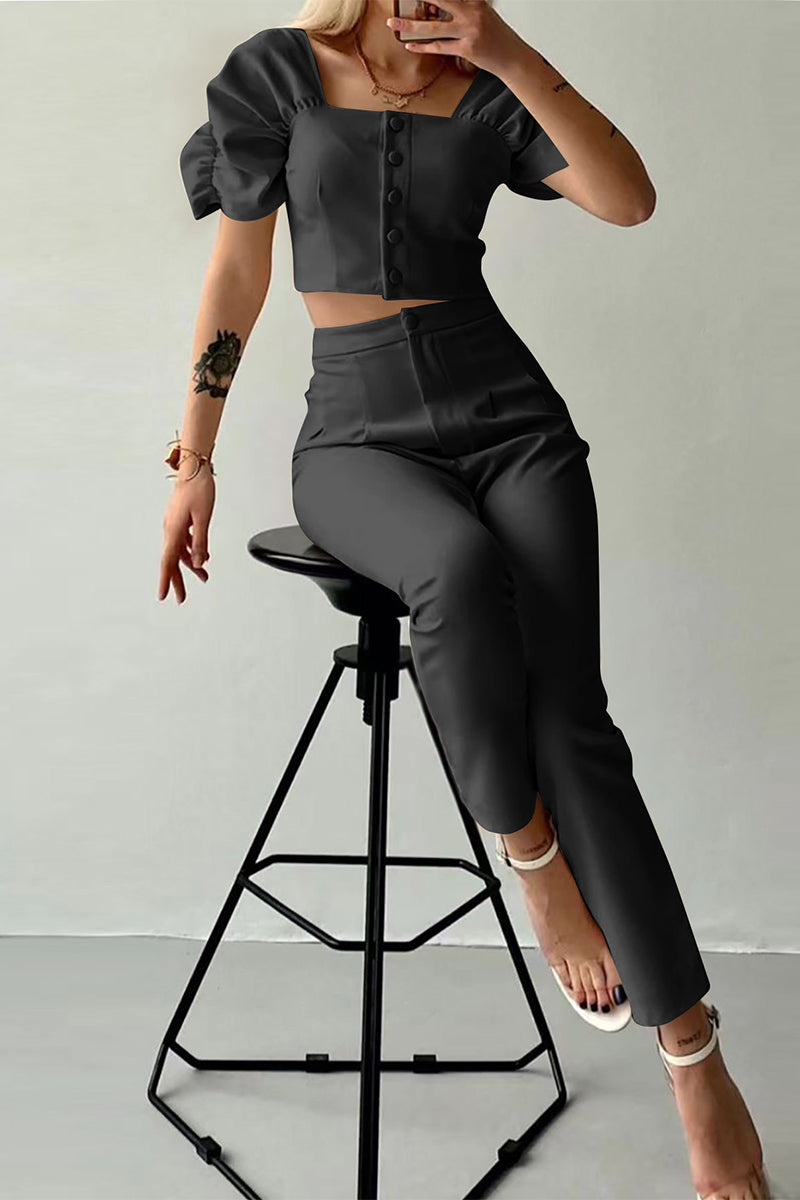 Effortlessly Elegant Garment with a Timeless Design