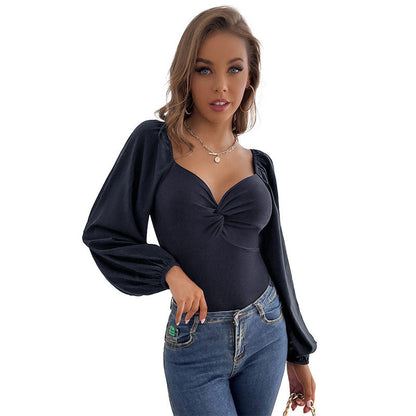 Effortlessly Elegant Garment with a Timeless Design