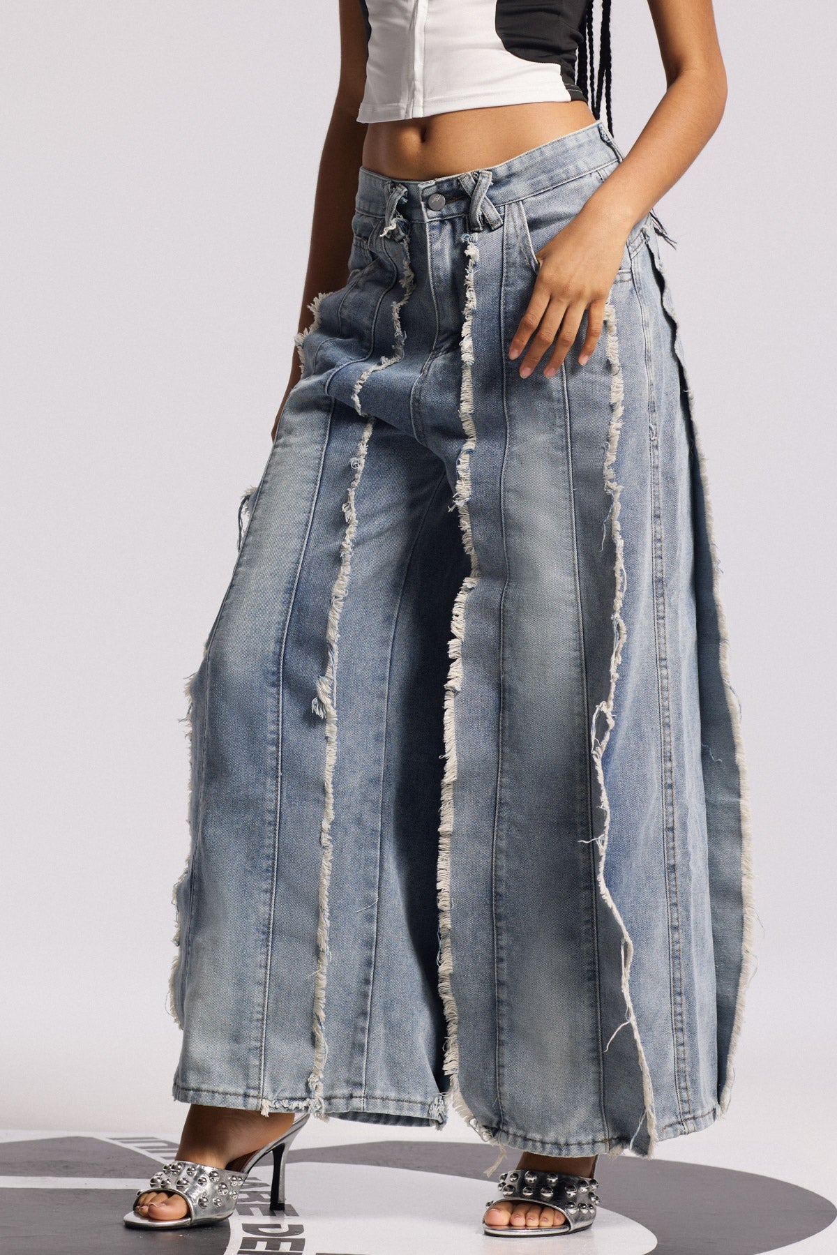 Beautifully Finished Garment in a Timeless Design