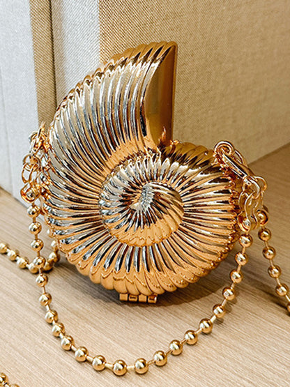 Gracefully Styled Bag for Any Occasion