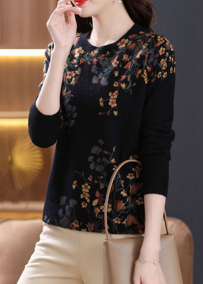 Gracefully Styled Top for Any Occasion
