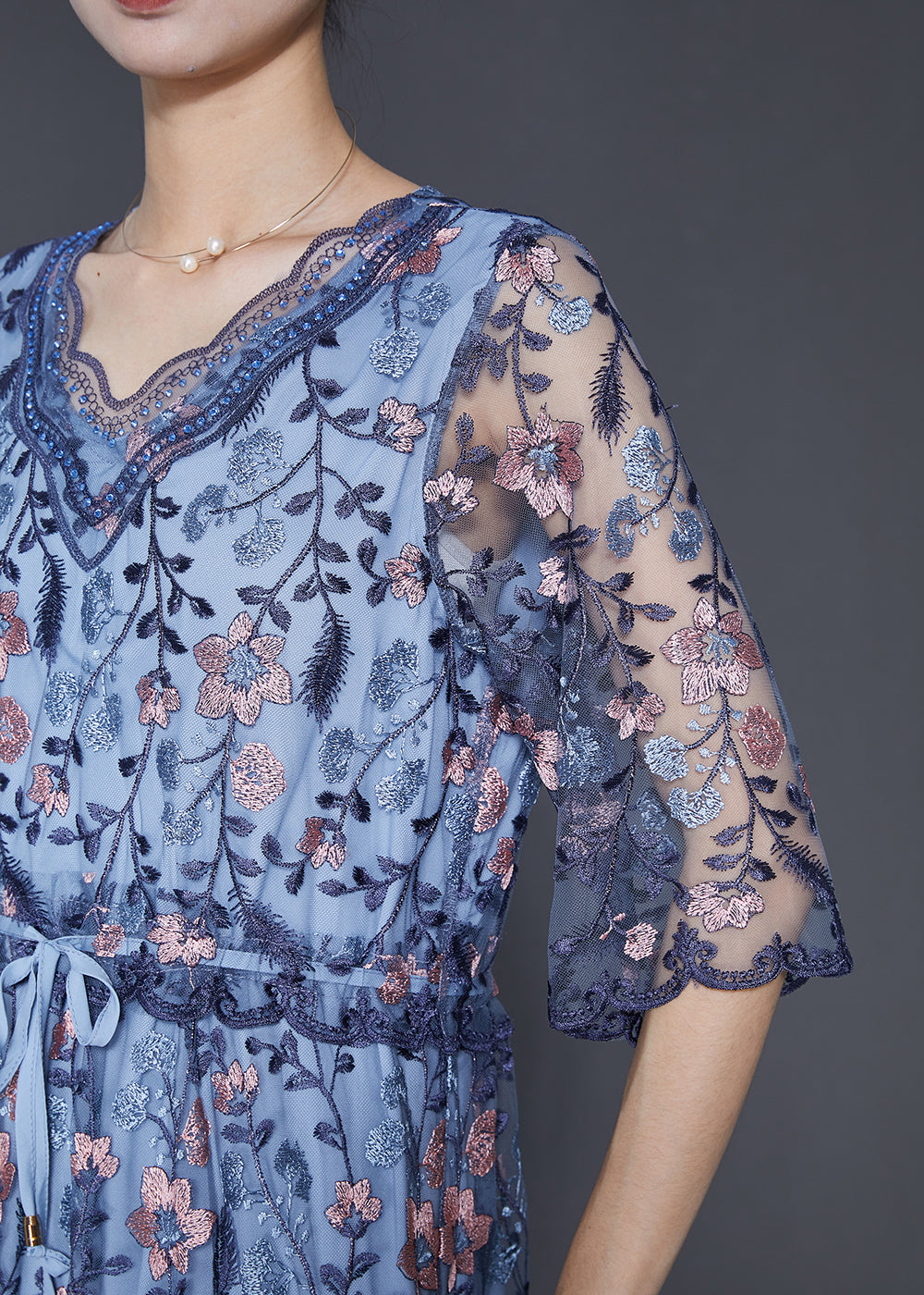 Gracefully Styled Dress for Any Occasion