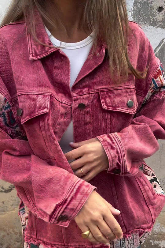 Elegantly Styled Jacket for Everyday Wear