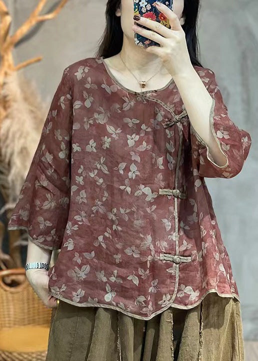 Gracefully Styled Blouse for Any Occasion