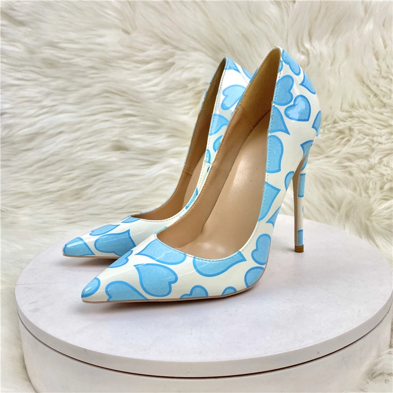 Classic Vintage Shoes with a Flattering Fit