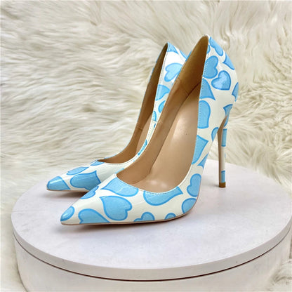 Classic Vintage Shoes with a Flattering Fit