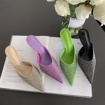 Polished Heels with an Effortless Classic Look