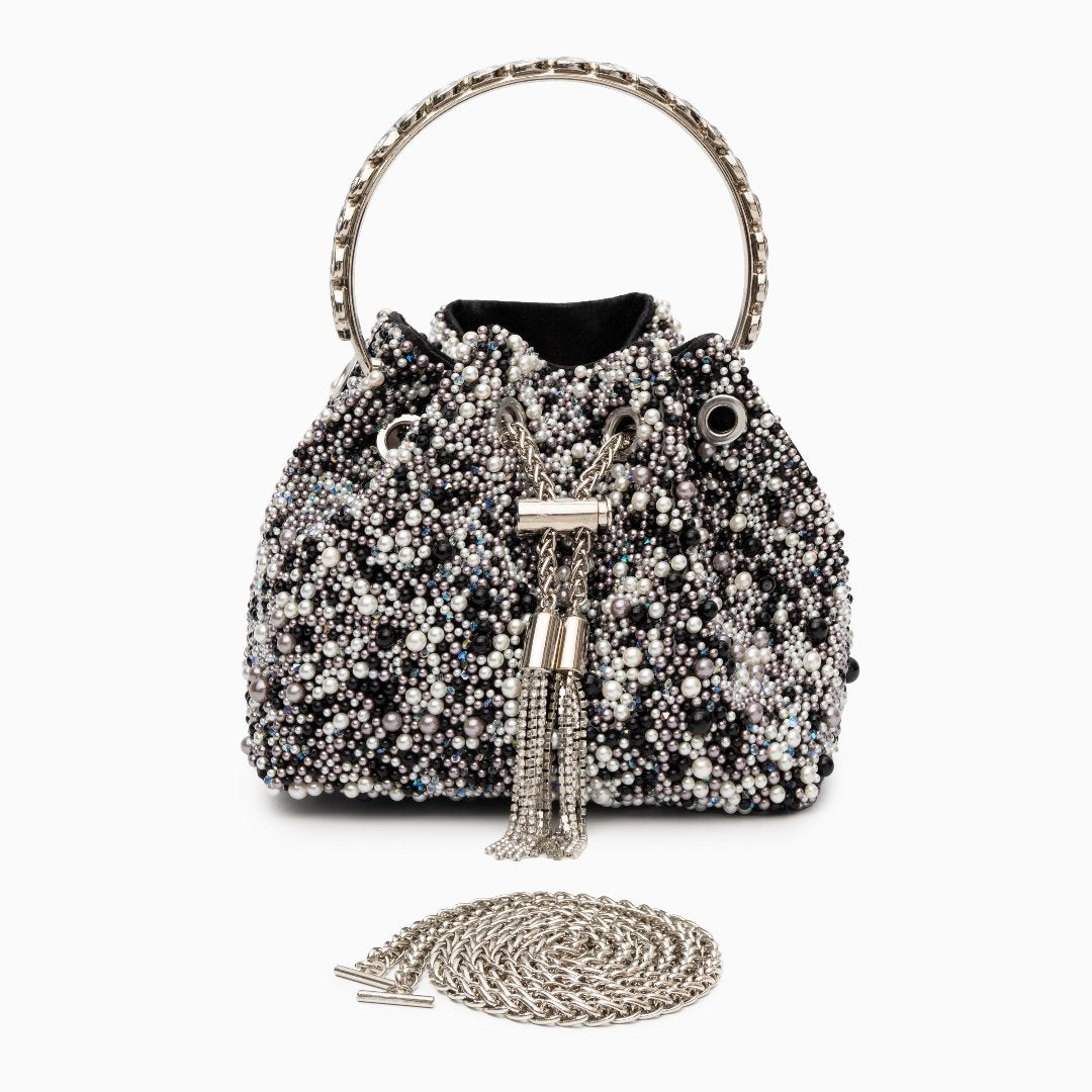 Effortlessly Elegant Bag with a Timeless Design