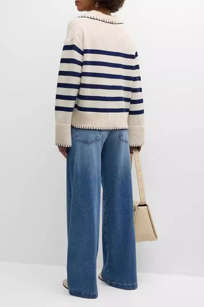 Effortlessly Elegant Sweater with a Timeless Design