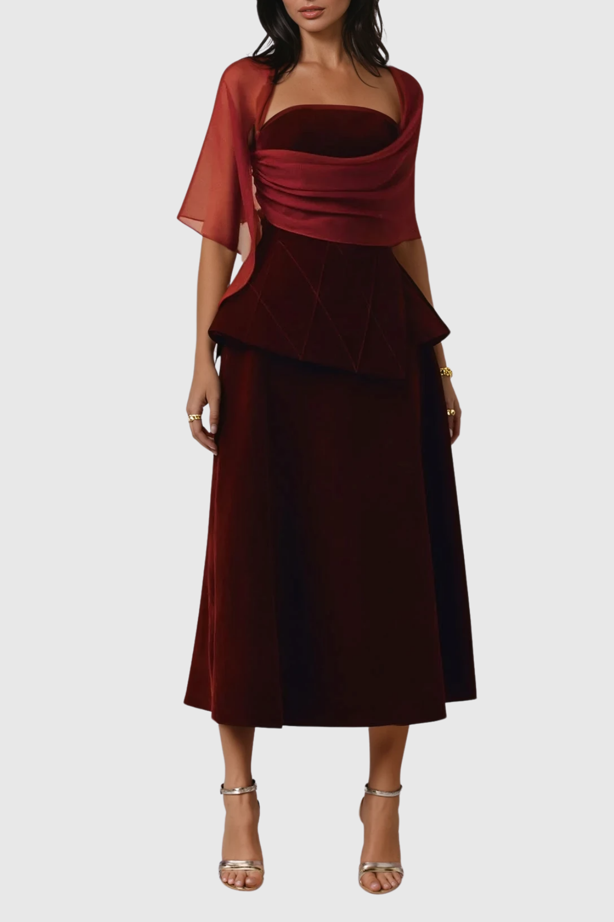 Well Tailored Dress with a Graceful Silhouette
