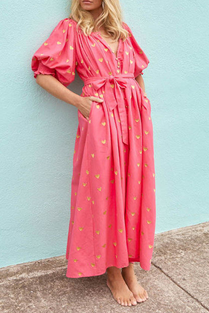 Beautifully Finished Dress in a Timeless Design