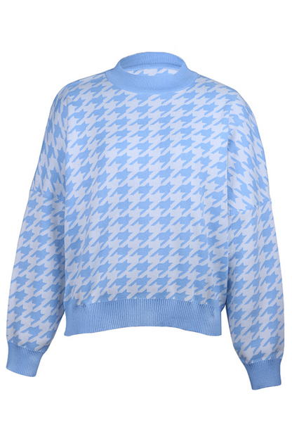 Beautifully Finished Sweater in a Timeless Design