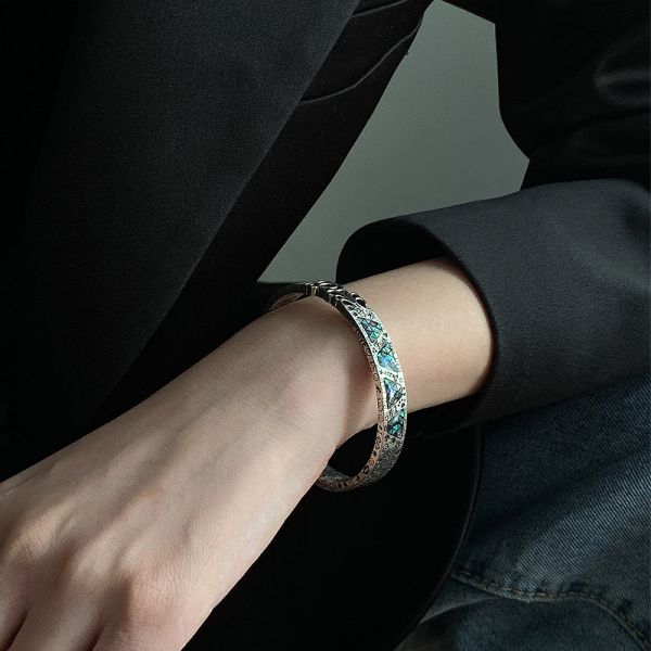 Polished Garment with an Effortless Classic Look