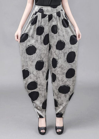 Classic Vintage Pants with a Flattering Fit
