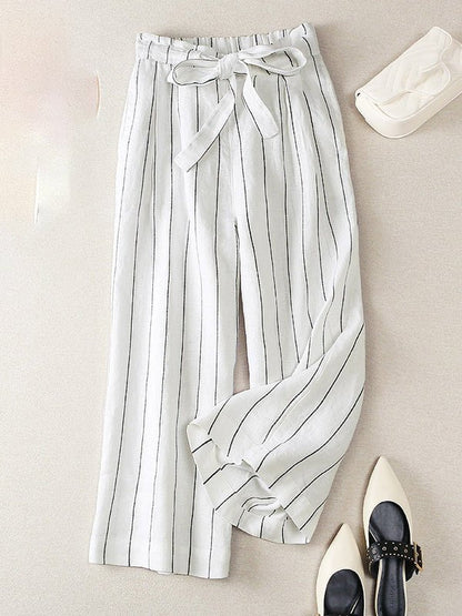 Classic Vintage Pants with a Flattering Fit
