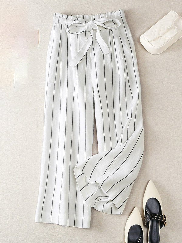 Classic Vintage Pants with a Flattering Fit