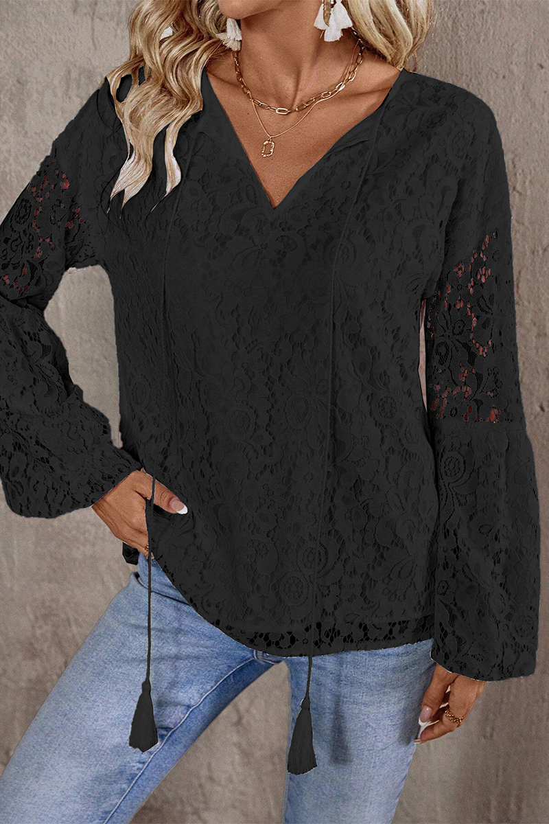 Beautifully Finished Top in a Timeless Design