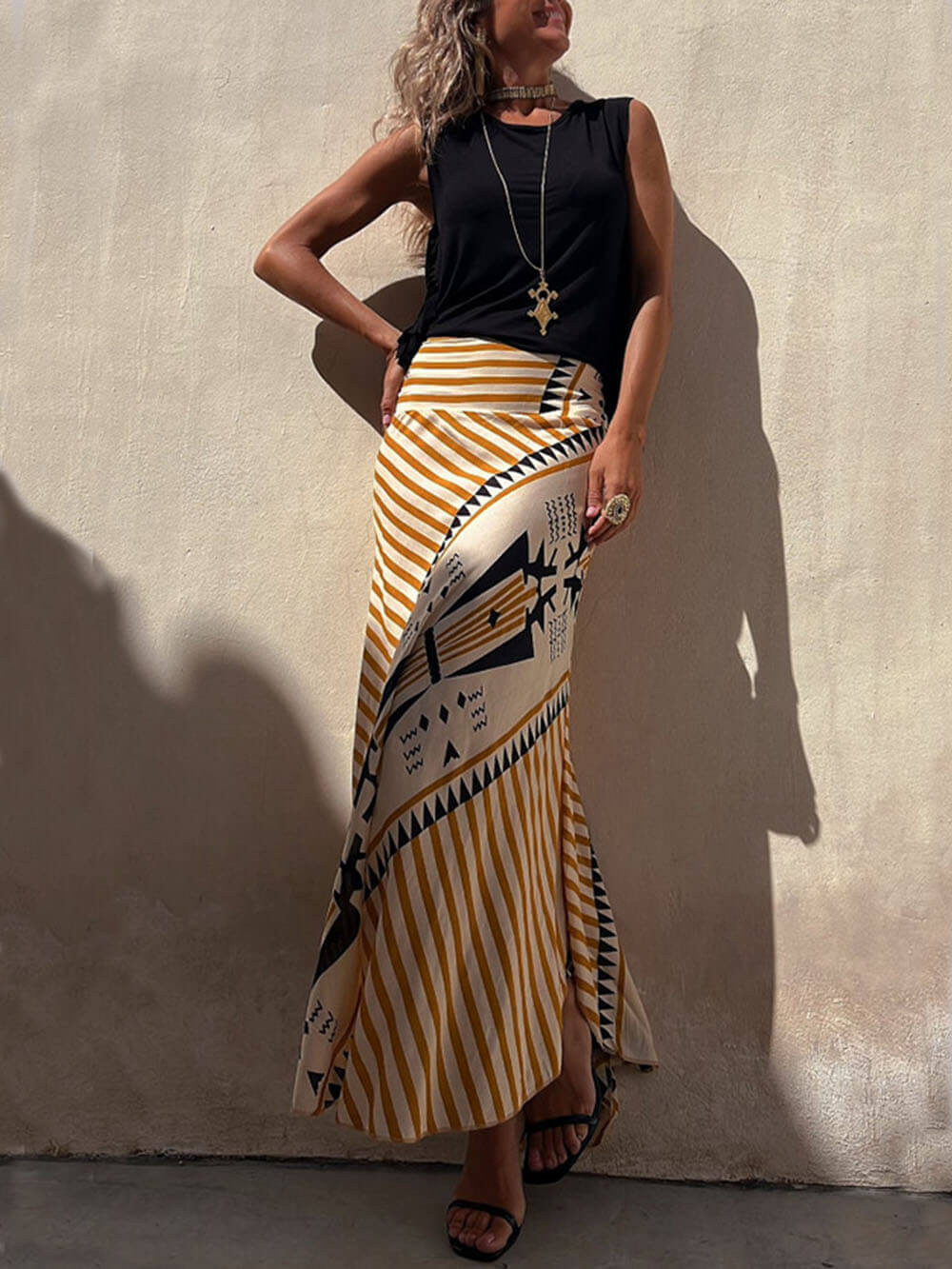 Beautifully Finished Garment in a Timeless Design