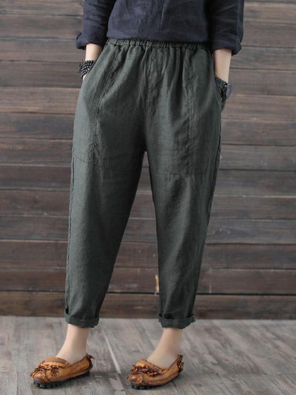 Effortlessly Elegant Pants with a Timeless Design