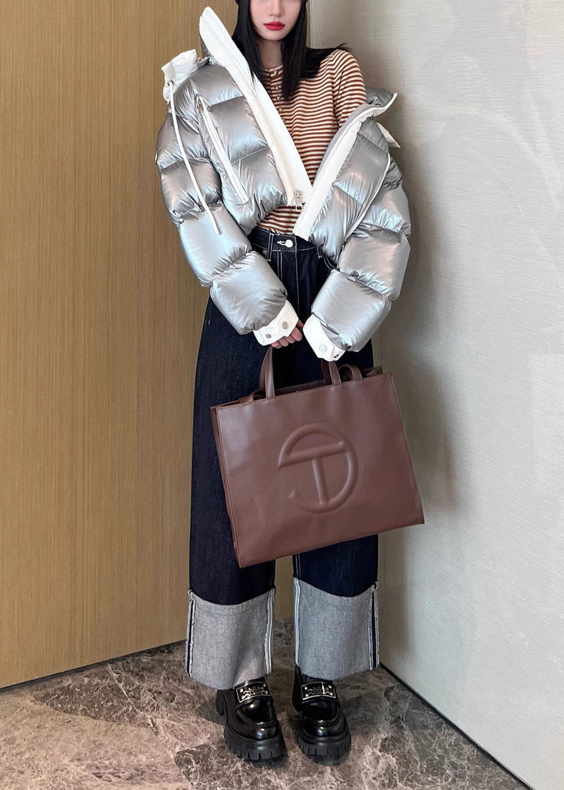 Effortlessly Elegant Coat with a Timeless Design