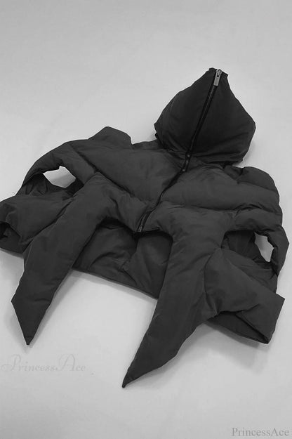Well Tailored Coat with a Graceful Silhouette