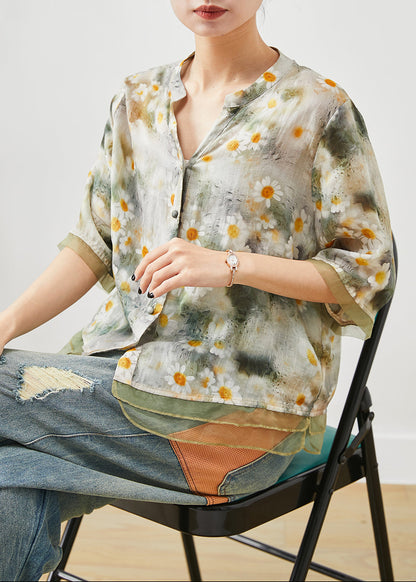 Well Tailored Shirt with a Graceful Silhouette